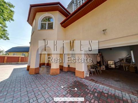 будинок за адресою Івана Огієнка вул. (Миколи Лукашевича)