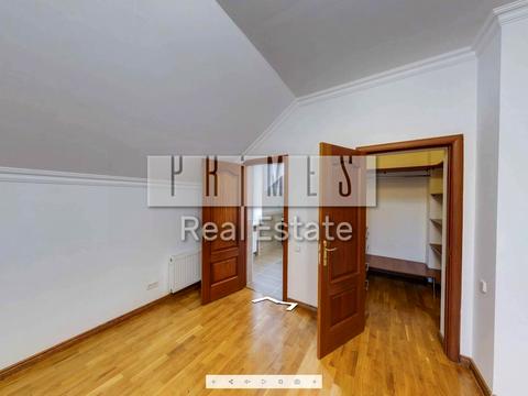 будинок за адресою Івана Огієнка вул. (Миколи Лукашевича)