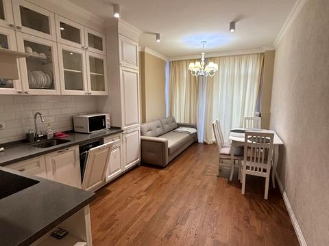 квартира за адресою Регенераторна вул., 4 к8