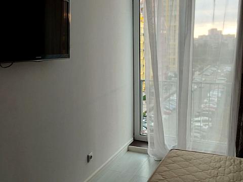 квартира за адресою Регенераторна вул., 4 к13