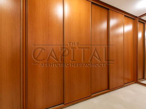 будинок за адресою Київська вул.