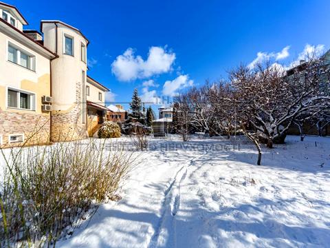 будинок за адресою Київська вул.