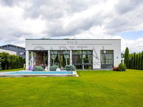 будинок за адресою Сонячна вул.