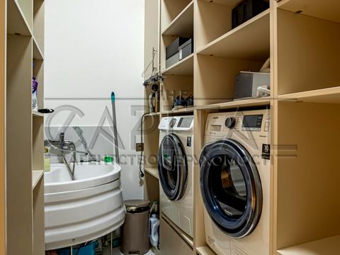 будинок за адресою Сонячна вул.