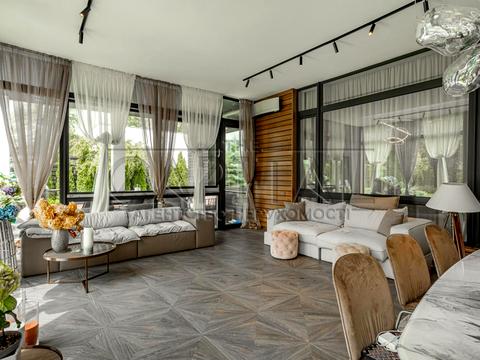 будинок за адресою Сонячна вул.