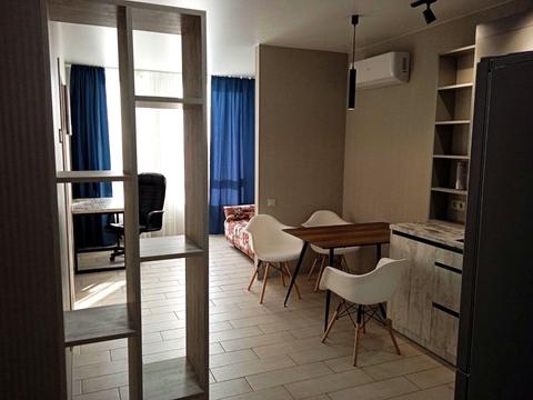 квартира за адресою Космічна вул., 5