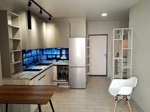 квартира за адресою Космічна вул., 5