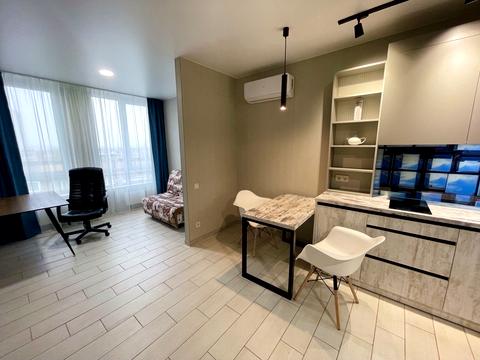 квартира за адресою Космічна вул., 5