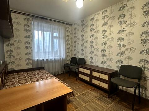 квартира за адресою Крушельницької вул., 1