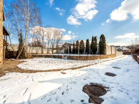 будинок за адресою Соборна вул. ()