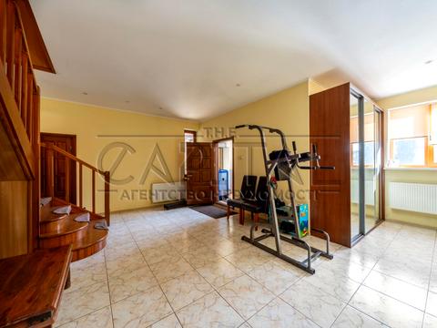 будинок за адресою Соборна вул. ()