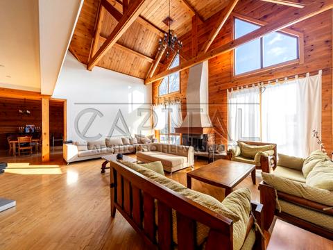 будинок за адресою Соборна вул. ()