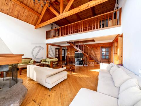 будинок за адресою Соборна вул. ()