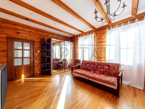 будинок за адресою Соборна вул. ()