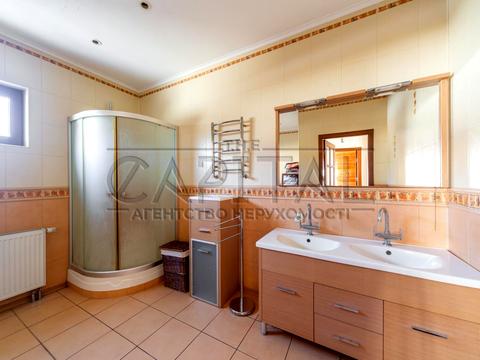 будинок за адресою Соборна вул. ()