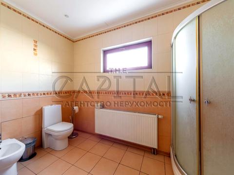 будинок за адресою Соборна вул. ()