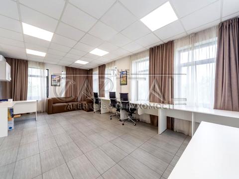 коммерческая по адресу Передова ул., 3