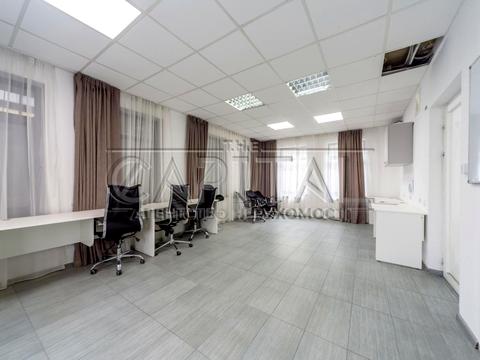 коммерческая по адресу Передова ул., 3