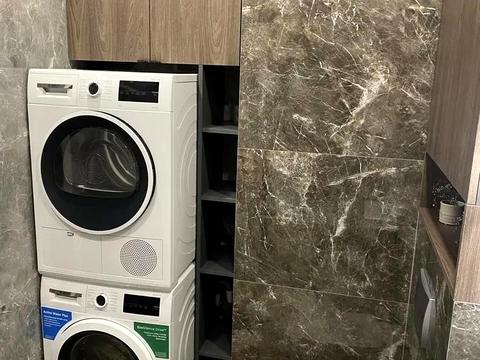 квартира за адресою Героїв Майдану вул., (Будинок 1)