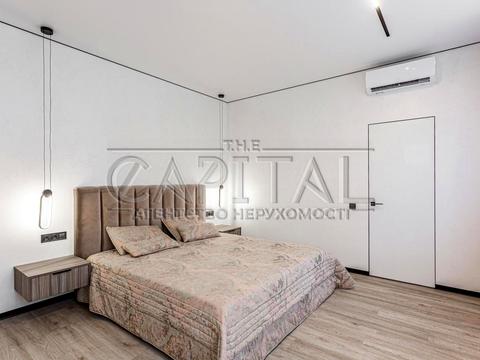 будинок за адресою с. Крюківщина, привітна, 32