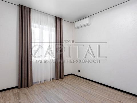 будинок за адресою с. Крюківщина, привітна, 32