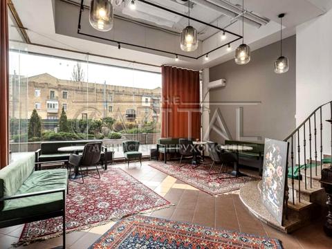 комерційна за адресою Київ, Жилянська вул., 59