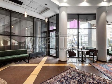 комерційна за адресою Київ, Жилянська вул., 59