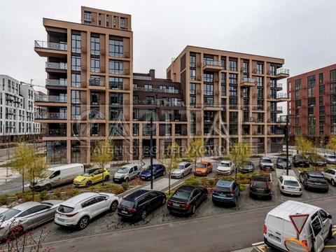 комерційна за адресою Київ, Жилянська вул., 59