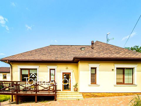 будинок за адресою смт. Мала Данилівка, Флоринка