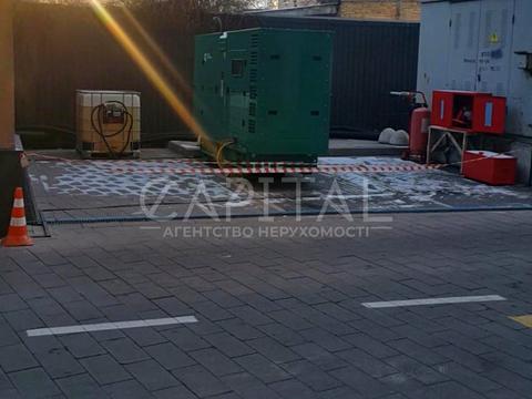 квартира по адресу Митрополита Василия Липковского ул. (Урицкого), 38