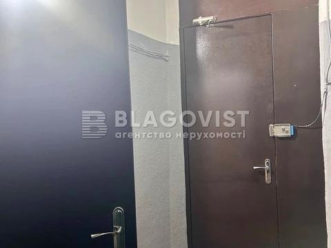 комерційна за адресою Богдана Ступки вул. (Станіславського), 3