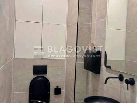 комерційна за адресою Богдана Ступки вул. (Станіславського), 3