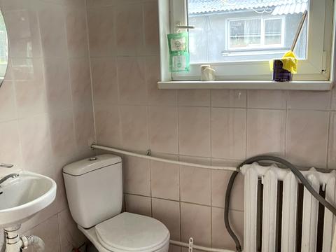 комерційна за адресою Грушевського, 51а