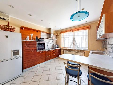 дом по адресу вул. Киевская