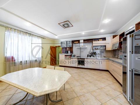 будинок за адресою Київська вул.