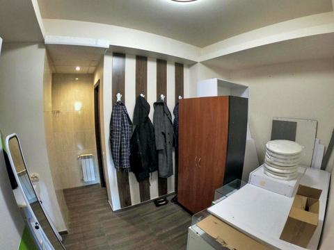 комерційна за адресою Родини Крушельницьких вул., 5