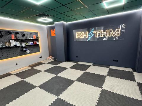 комерційна за адресою Київ, Євгена Коновальця вул. (Щорса), 36-Д