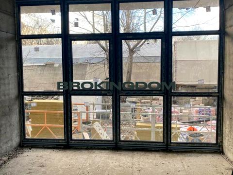 комерційна за адресою Олега Мудрака вул. (Генерала Наумова), 1-Б