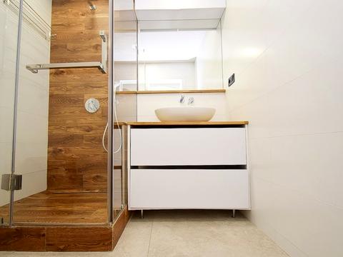 квартира за адресою Рєпіна вул., (Будинок)