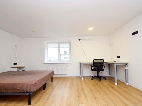 квартира за адресою Рєпіна вул., (Будинок)