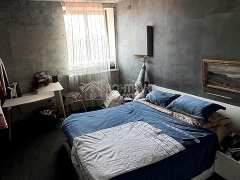 квартира за адресою Космічна вул., 12а