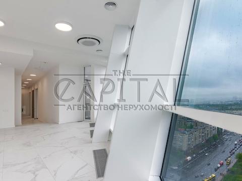 комерційна за адресою Київ, Лесі Українки бульв., 23