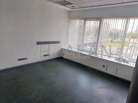 коммерческая по адресу Борщаговская ул., 154а