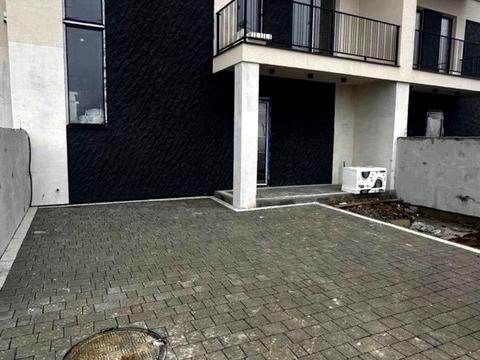 будинок за адресою с. Сторожниця, Головна, 3