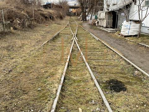 комерційна за адресою Куренівська вул., 102