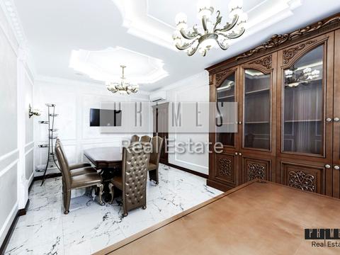 комерційна за адресою Лесі Українки бульв., 7-В