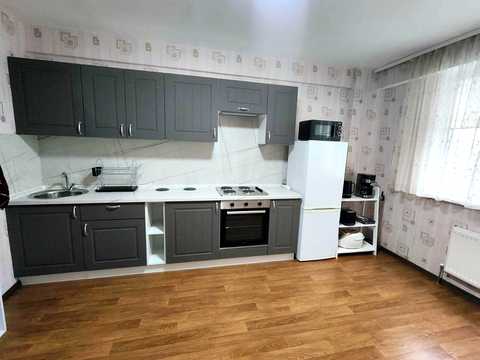 квартира за адресою Михайла Максимовича вул. (Онуфрія Трутенка), 9