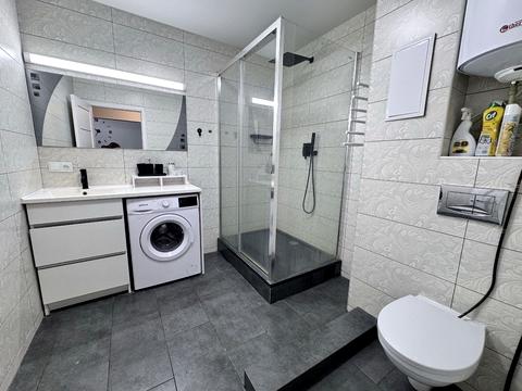 квартира за адресою Миру просп., 75