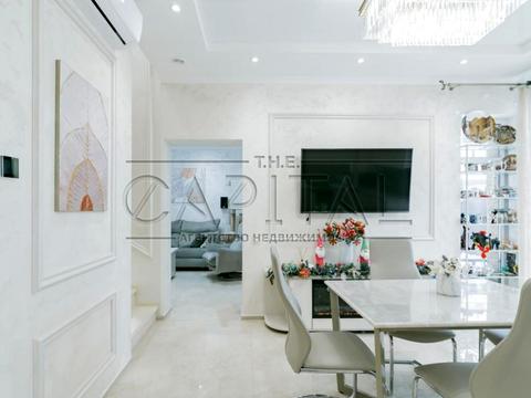 дом по адресу Набережна