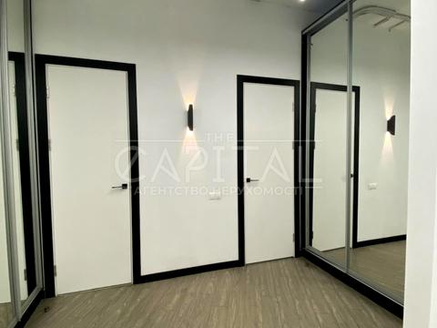 коммерческая по адресу Евгения Коновальца ул. (Щорса), 36-Б